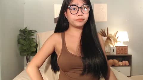 Snapshot of hotasian_gabby69 chatting on June 3, 11:46 am hotasian_gabby69 online show from June 3, 11:46 am