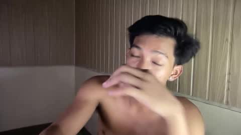hotasian_jerome online show from April 26, 5:54 pm
