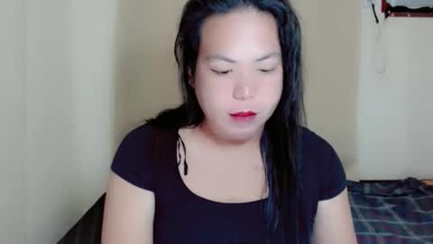 Snapshot of hotasian_mama chatting on May 16, 7:27 am Grace online show from May 16, 7:27 am