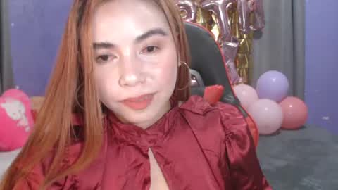 Snapshot of hotasian_pinky chatting on July 30, 4:06 pm hotasian_pinky online show from July 30, 4:06 pm