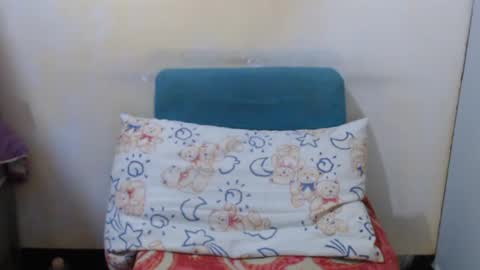 Snapshot of hotasianyue69 chatting on July 2, 4:57 pm hotasianyue69 online show from July 2, 4:57 pm