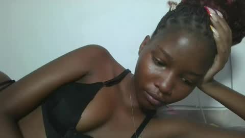 Snapshot of hotbabbee chatting on July 3, 6:42 am love online show from July 3, 6:42 am
