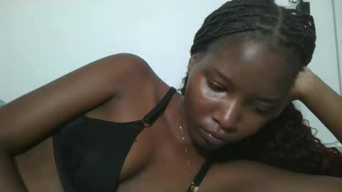 Snapshot of hotbabbee chatting on July 7, 10:41 am love online show from July 7, 10:41 am