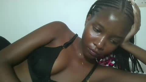 Snapshot of hotbabbee chatting on July 28, 9:03 pm love online show from July 28, 9:03 pm