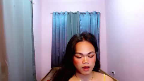 Snapshot of hotbabe_rica chatting on December 13, 2:05 pm Ricaa online show from December 13, 2:05 pm