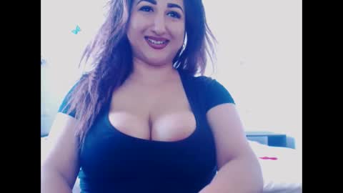hotboobsmaya online show from September 13, 8:47 am
