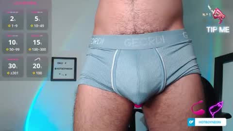 Alex Neon online show from November 17, 2:34 pm