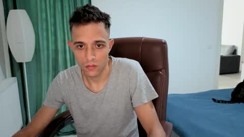 Hotboyshorny online show from March 21, 9:25 am