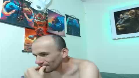 hotbunnys86 online show from March 18, 10:24 pm