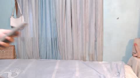 Snapshot of hotcumduo_goddess chatting on May 8, 8:41 am hotcumduo_goddess online show from May 8, 8:41 am