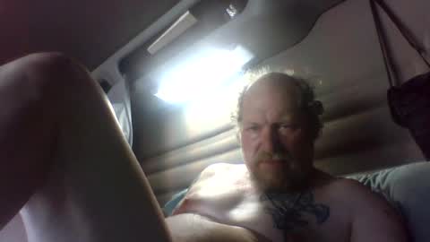 Snapshot of hotdad10 chatting on June 18, 10:25 pm hotdad10 online show from June 18, 10:25 pm