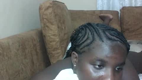 Snapshot of hotebbbyy chatting on June 21, 2:25 am EBBY online show from June 21, 2:25 am