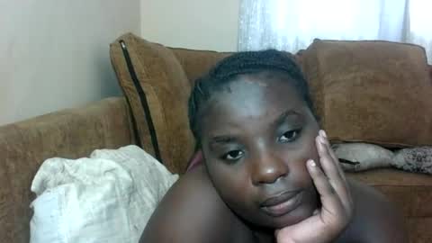 Snapshot of hotebbbyy chatting on July 17, 11:06 am EBBY online show from July 17, 11:06 am