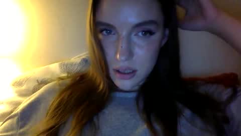 effy online show from November 18, 8:57 pm