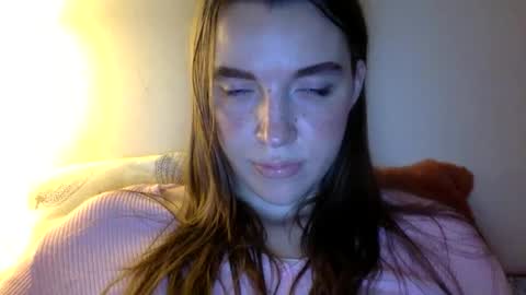 effy online show from November 26, 9:27 pm