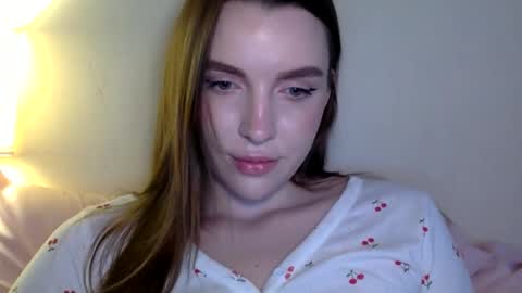 Snapshot of hoteffy chatting on May 10, 1:38 pm effy online show from May 10, 1:38 pm