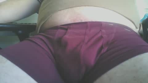 hotelstayer1234 online show from September 12, 11:10 am