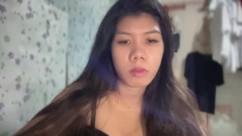 Snapshot of hotestpinayxxx chatting on May 6, 1:05 pm hotestpinayxxx online show from May 6, 1:05 pm