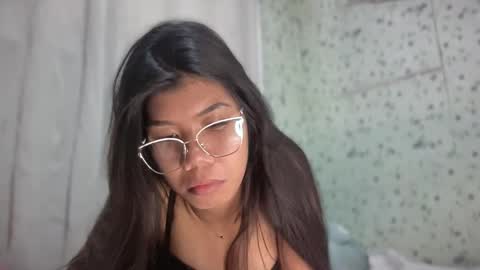Snapshot of hotestpinayxxx chatting on June 9, 2:01 am hotestpinayxxx online show from June 9, 2:01 am