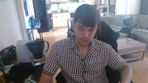 Snapshot of hotfilled chatting on July 4, 1:50 pm Mephisto667 online show from July 4, 1:50 pm