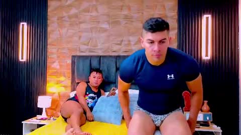 Snapshot of hotfuckers4uu chatting on June 8, 2:50 pm felipe marcello online show from June 8, 2:50 pm