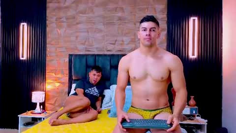 Snapshot of hotfuckers4uu chatting on June 10, 2:16 pm felipe marcello online show from June 10, 2:16 pm