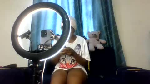 hotgirlchawowo25 online show from April 30, 7:25 am