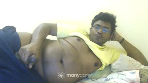 Snapshot of hotgluteus4321 chatting on March 17, 4:32 pm hotgluteus4321 online show from March 17, 4:32 pm