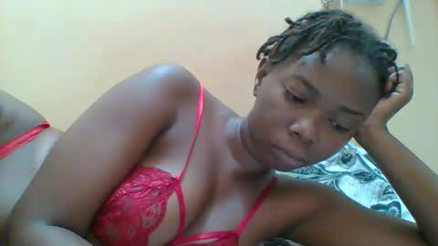 Snapshot of hotgodees chatting on February 15, 7:51 am Queen online show from February 15, 7:51 am