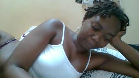 Snapshot of hotgodees chatting on February 25, 7:45 pm Queen online show from February 25, 7:45 pm