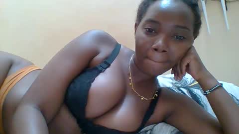 Snapshot of hotgodees chatting on March 15, 7:20 pm Queen online show from March 15, 7:20 pm