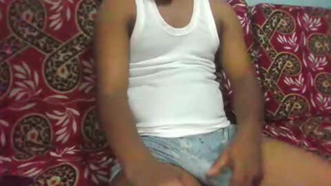 Snapshot of hotguyy001 chatting on March 14, 2:39 am hotguyy001 online show from March 14, 2:39 am