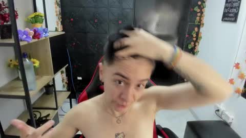 hannah online show from March 4, 2:39 am