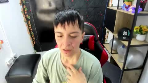 hannah online show from March 18, 2:37 am