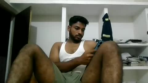 hothunkman352176 online show from July 8, 6:23 pm