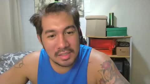 Snapshot of hothunkybear23 chatting on December 22, 1:00 pm Khel online show from December 22, 1:00 pm