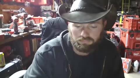 Snapshot of hothusband28931194 chatting on September 11, 6:46 am TW28 online show from September 11, 6:46 am