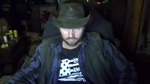 Snapshot of hothusband28931194 chatting on October 20, 8:26 am TW28 online show from October 20, 8:26 am