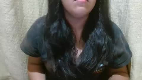hotiemorenagurl18 online show from October 7, 11:51 am