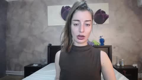 Lia   online show from February 11, 10:09 am