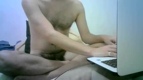 Snapshot of hotitan chatting on May 18, 4:07 am hottitan twitter Marianoshcam online show from May 18, 4:07 am