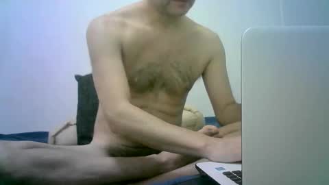 Snapshot of hotitan chatting on May 23, 3:34 am hottitan twitter Marianoshcam online show from May 23, 3:34 am