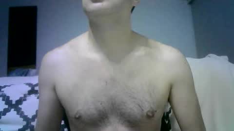 Snapshot of hotitan chatting on May 29, 4:10 am hottitan twitter Marianoshcam online show from May 29, 4:10 am