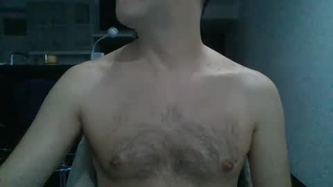 Snapshot of hotitan chatting on June 23, 3:37 am hottitan twitter Marianoshcam online show from June 23, 3:37 am