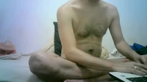 Snapshot of hotitan chatting on July 26, 5:15 am hottitan twitter Marianoshcam online show from July 26, 5:15 am