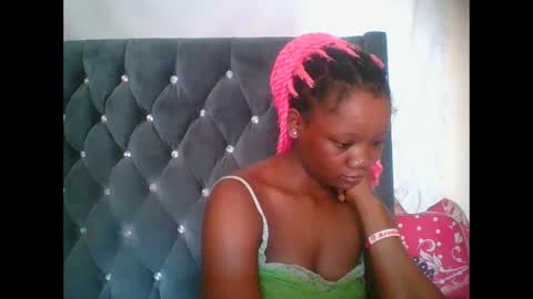 LOYCE online show from December 17, 7:25 am