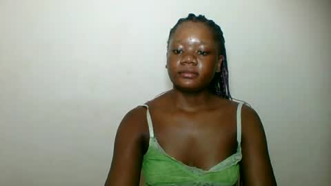 Snapshot of hotjeylee chatting on June 14, 12:52 am LOYCE online show from June 14, 12:52 am