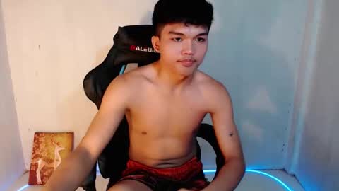 Snapshot of hotking_cummer chatting on February 11, 1:49 pm hotking_cummer online show from February 11, 1:49 pm