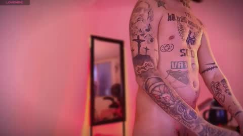 HoTLatinoX20CM online show from February 28, 4:46 am