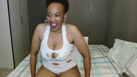 hotlilya online show from September 25, 12:42 pm